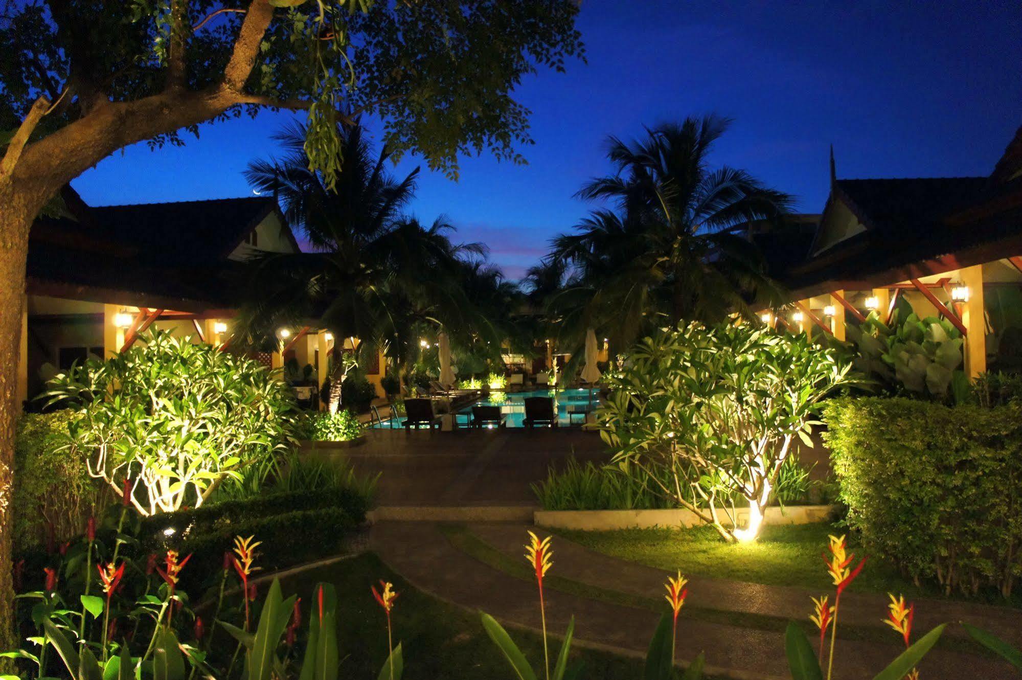 Le Piman Resort Rawai Buitenkant foto